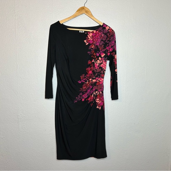 ANNE KLEIN | RUCHED FLORAL LONG SLEEVE DRESS 8 - Picture 2 of 3